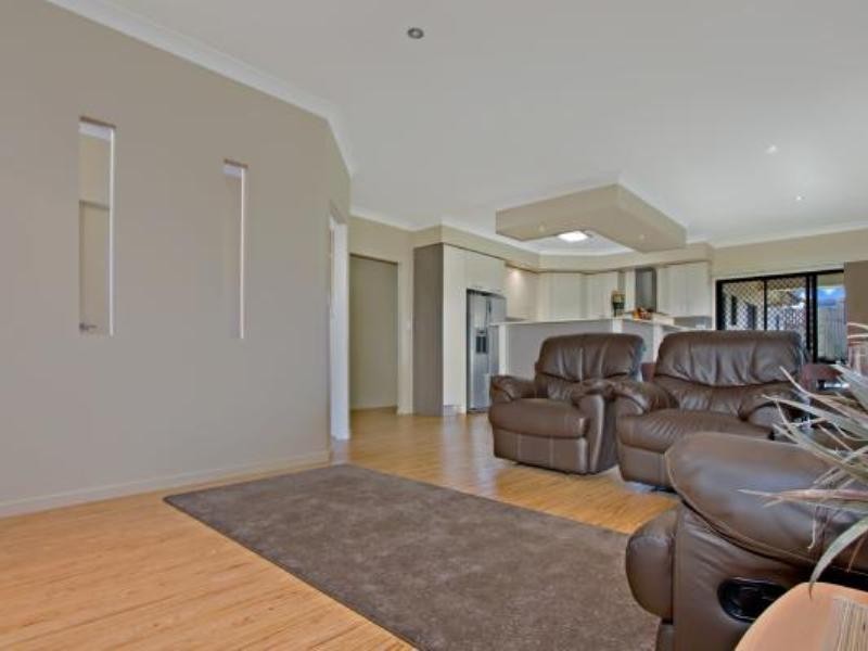 Little Mountain QLD 4551