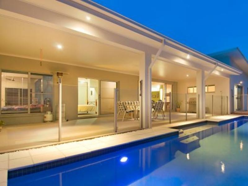 4 Flitcroft Place, Pelican Waters QLD 4551