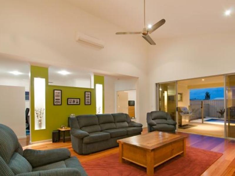 4 Flitcroft Place, Pelican Waters QLD 4551