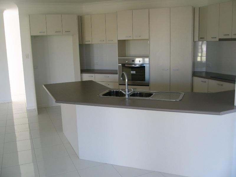 Little Mountain QLD 4551