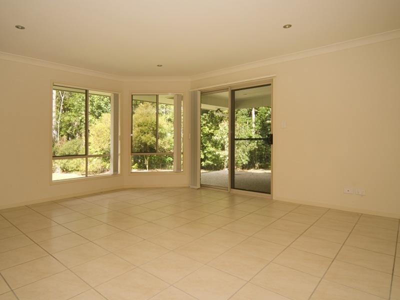 12 Mergard Ct, Eumundi QLD 4562