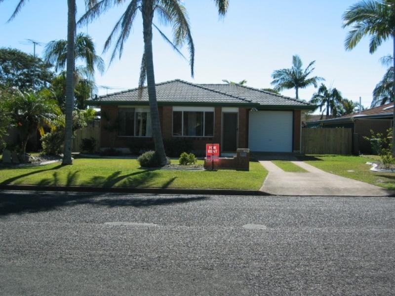 17 Michael Street, Golden Beach QLD 4551