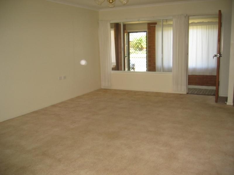 17 Michael Street, Golden Beach QLD 4551