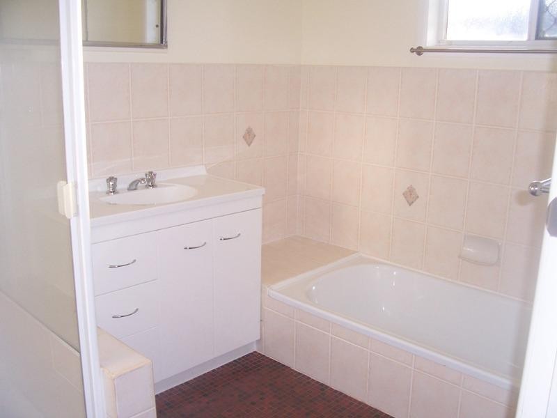 17 Michael Street, Golden Beach QLD 4551