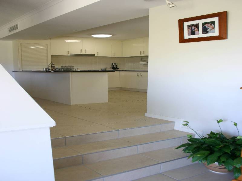 1 / 24 Mahia Terrace, Kings Beach QLD 4551