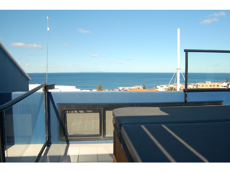 Kings Beach QLD 4551