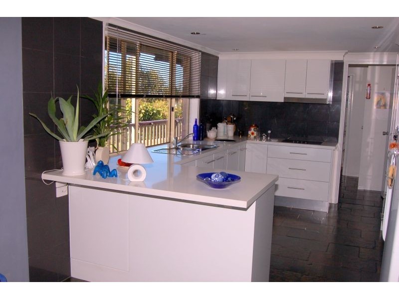 Battery Hill QLD 4551