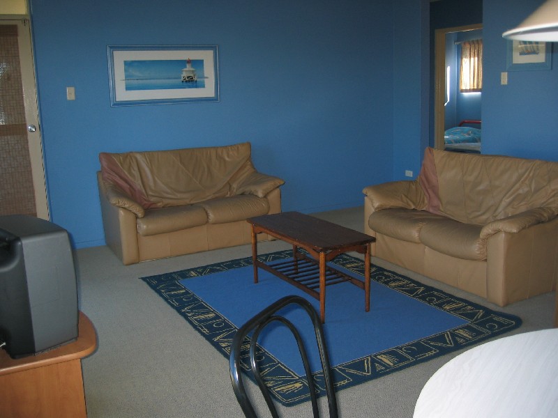 4/5 Orvieto Tce, Kings Beach QLD 4551