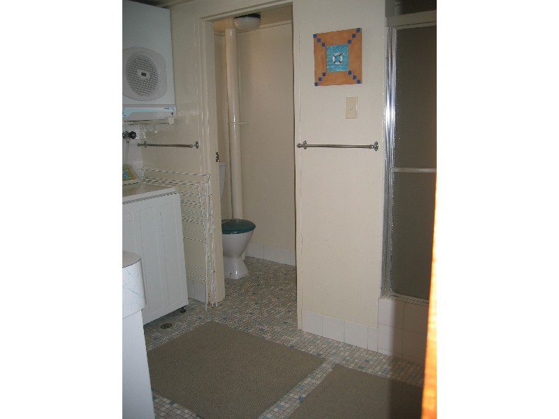 4/5 Orvieto Tce, Kings Beach QLD 4551