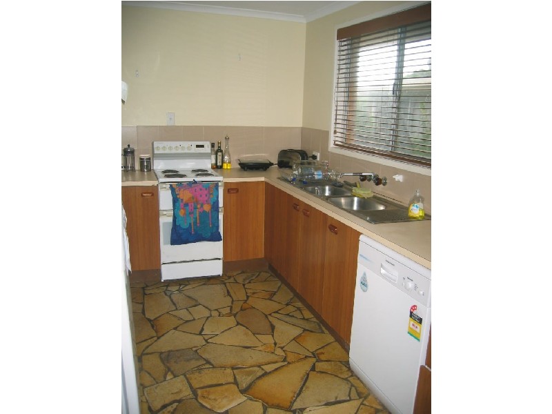 2  Palkana Drive , Warana QLD 4575