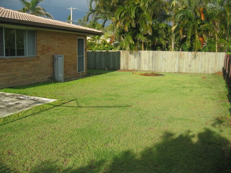 2  Palkana Drive , Warana QLD 4575