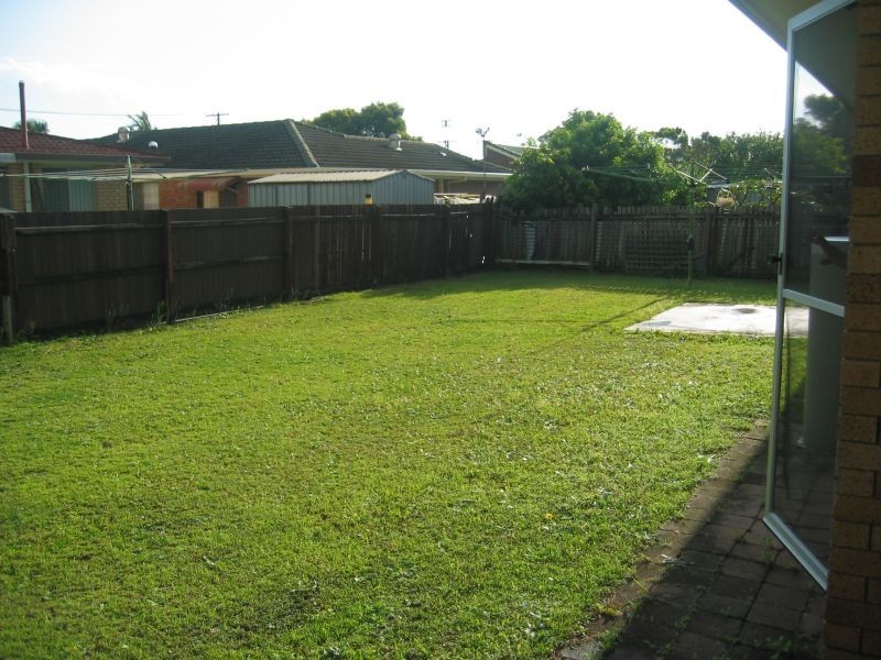 2  Palkana Drive , Warana QLD 4575