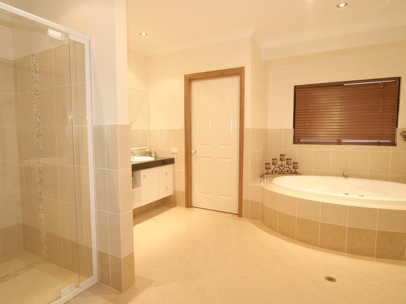 30 Rutherford Pl, Pelican Waters QLD 4551