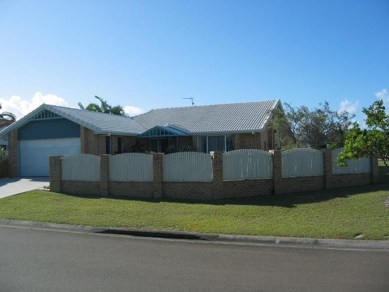 5 Robin Street, Wurtulla QLD 4575