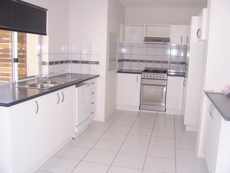 39 Sunbird Chase, Parrearra QLD 4575