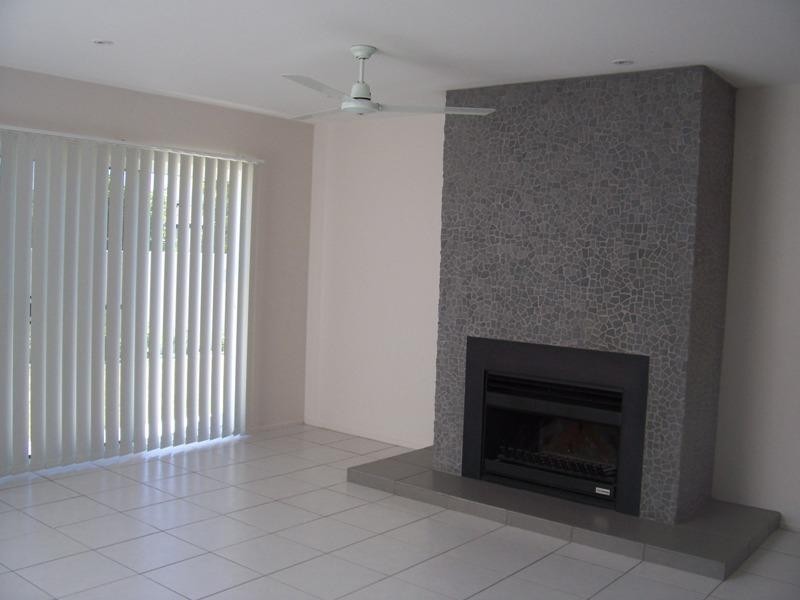 39 Sunbird Chase, Parrearra QLD 4575