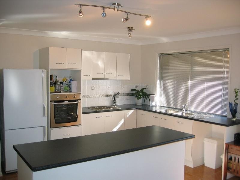 4 Timbertop Ct, Little Mountain QLD 4551