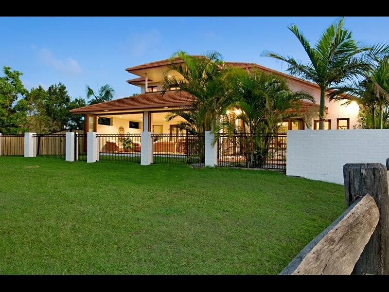 31 Webb Ellis Court, Pelican Waters QLD 4551