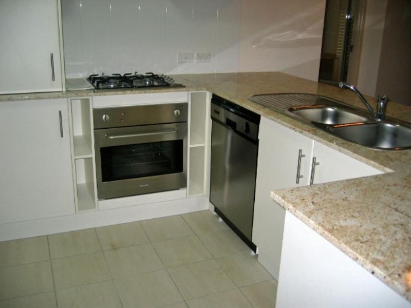 Unit 5  ‘Windsong’, 34-36 Canberra Tce, Caloundra QLD 4551