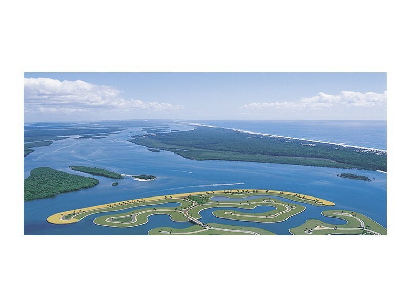 1 KNIGHTSBRIDGE – Knightsbridge Parade, Sovereign Islands QLD 4216