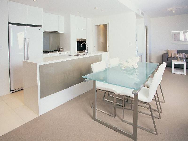 Broadbeach QLD 4218