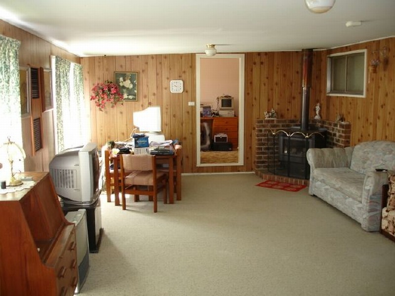 100 Ravenshaw Street, Gloucester NSW 2422