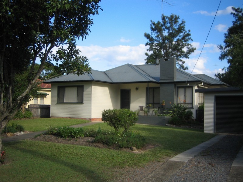 9 Elliott Street, Gloucester NSW 2422