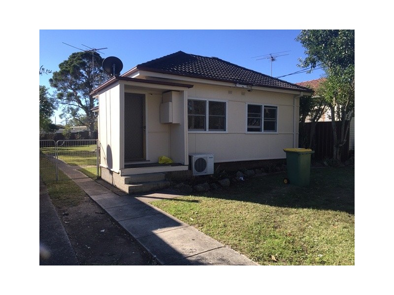 9 NORTHCOTE ROAD, Greenacre NSW 2190