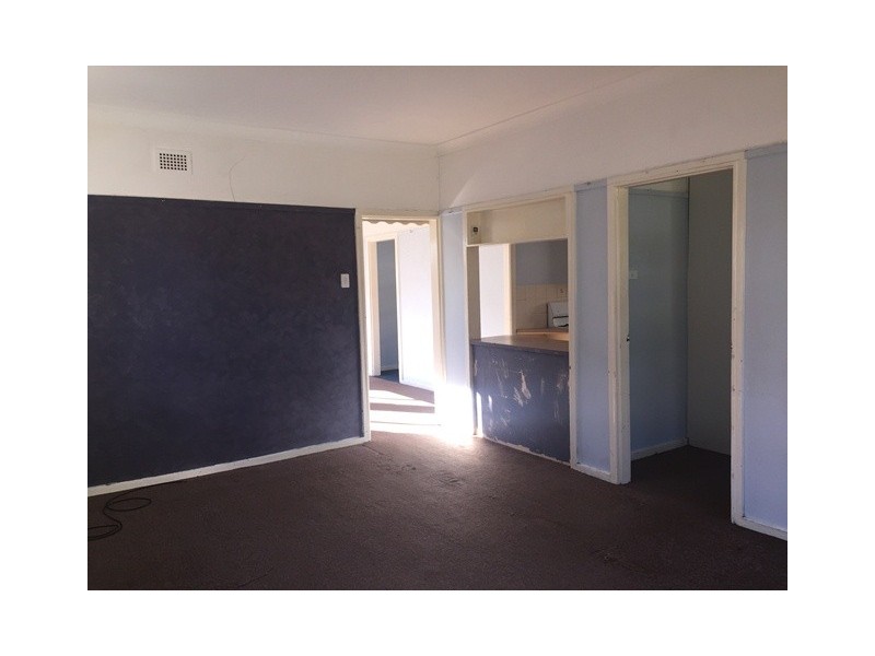 9 NORTHCOTE ROAD, Greenacre NSW 2190