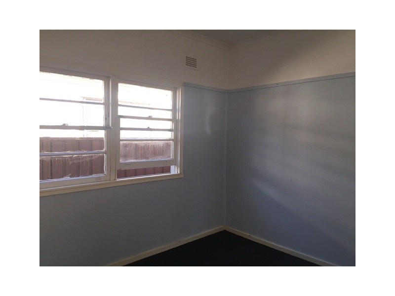 9 NORTHCOTE ROAD, Greenacre NSW 2190