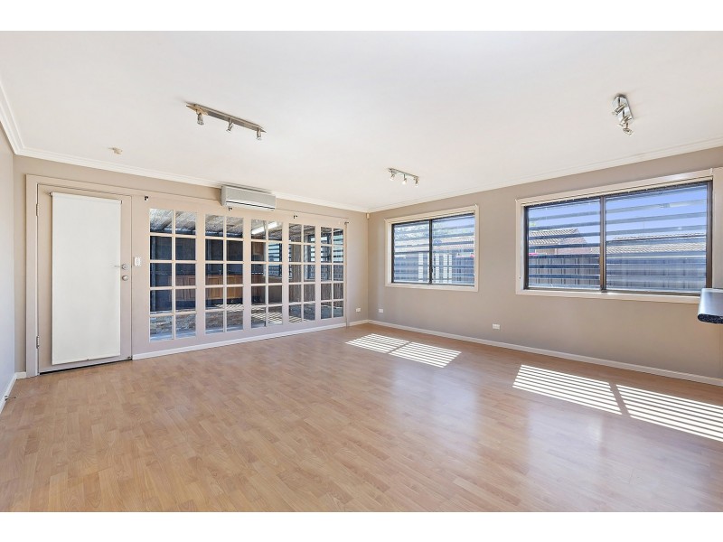 326 ROBERTS ROAD, Greenacre NSW 2190