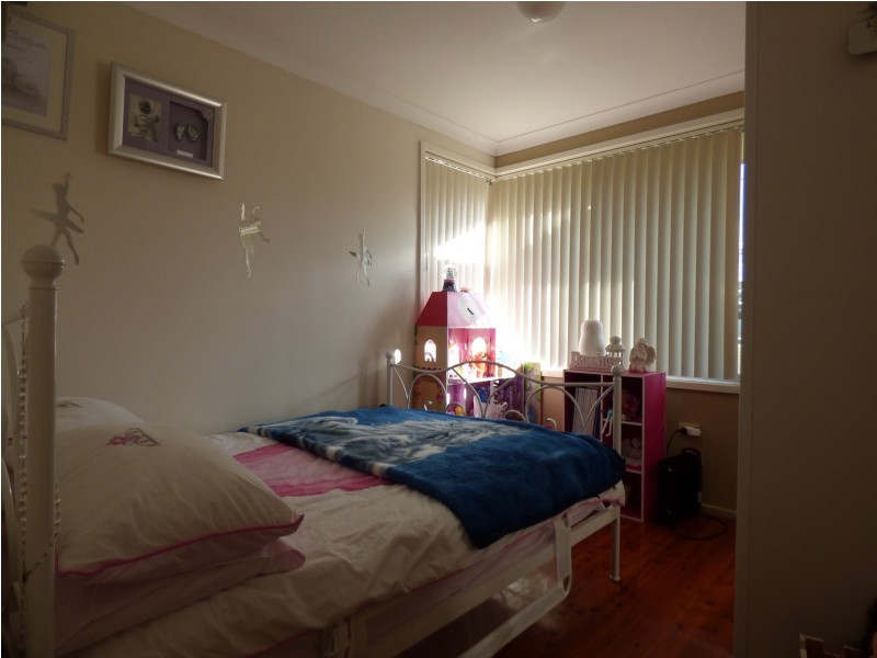 7 CHARMAINE AVE, Greenacre NSW 2190