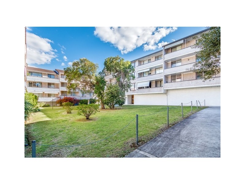 6/88 ALBERT ROAD, Strathfield NSW 2135