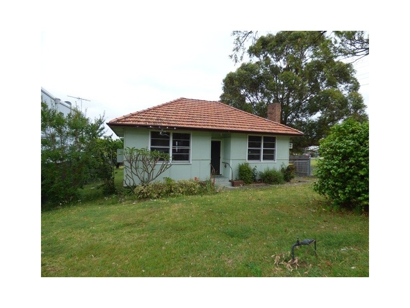 7 LAWFORD STREET, Greenacre NSW 2190