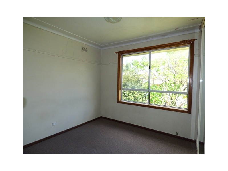 11 KEIRA AVENUE, Greenacre NSW 2190