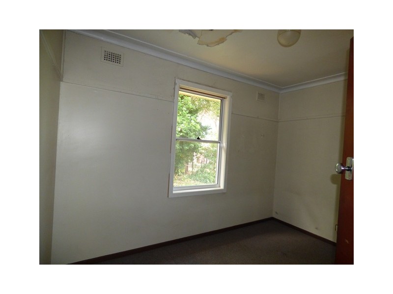 11 KEIRA AVENUE, Greenacre NSW 2190