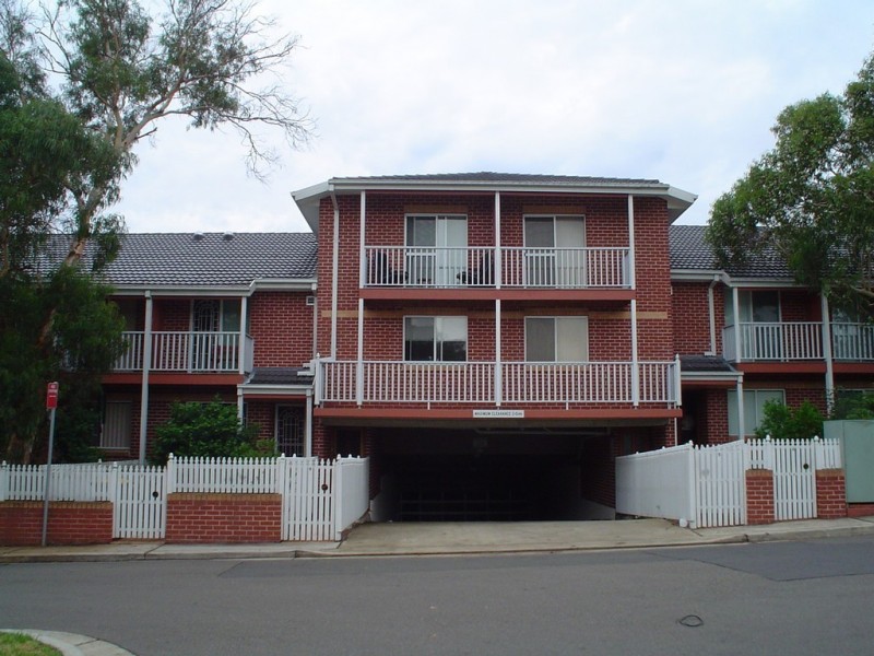12/2 STATION AVENUE, Concord West NSW 2138