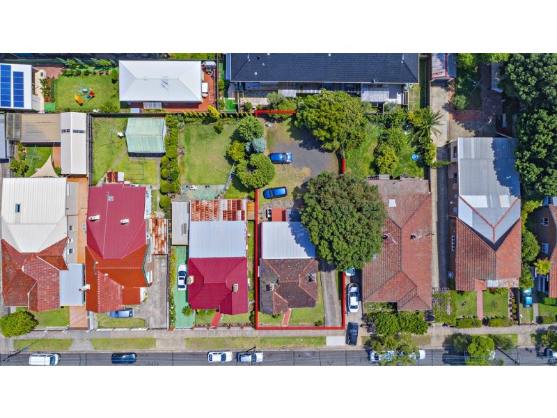 12 SWAN AVENUE, Strathfield NSW 2135