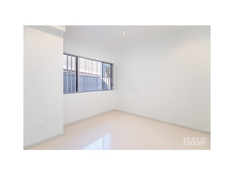 1/34 NOBLE AVENUE, Strathfield NSW 2135