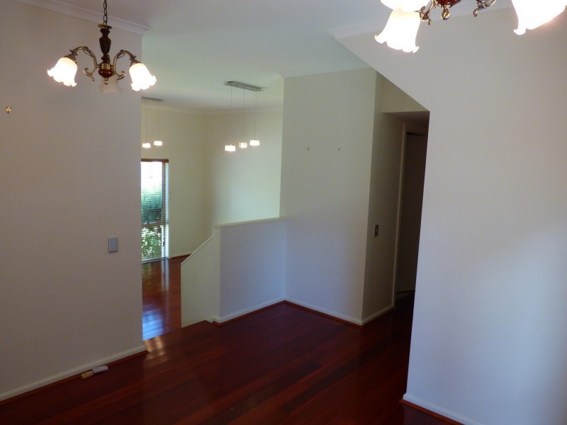 4 HEIDELBERG AVE, Newington NSW 2127