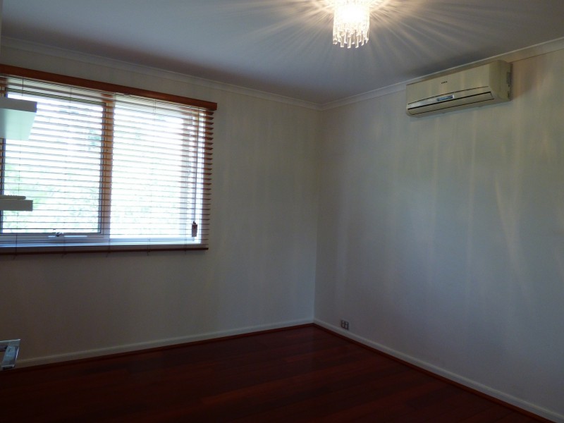 4 HEIDELBERG AVE, Newington NSW 2127