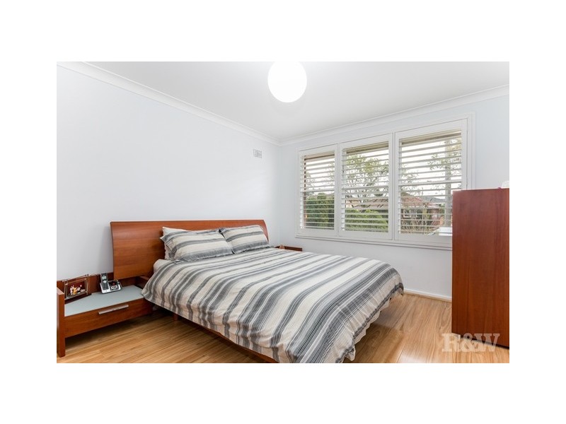 135 FLINDERS ROAD, Georges Hall NSW 2198