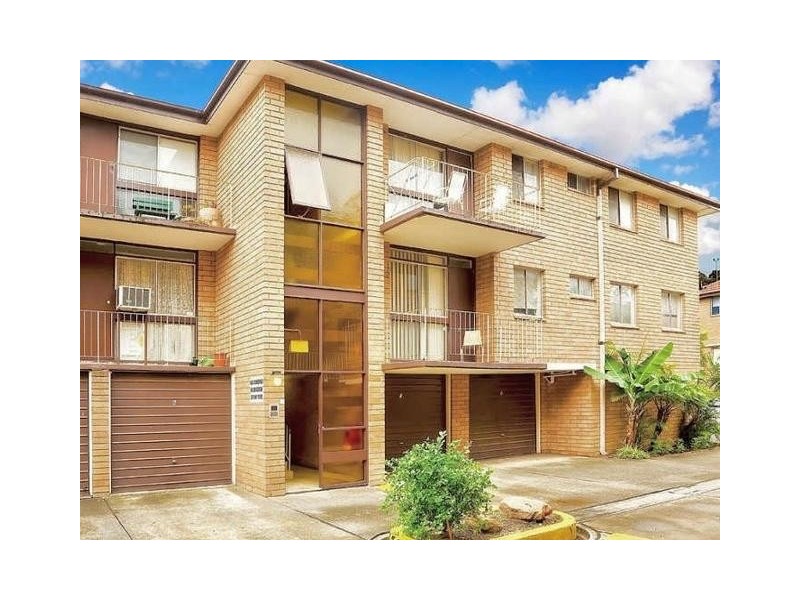 8/31-33 HAMPSTEAD RD, Homebush West NSW 2140