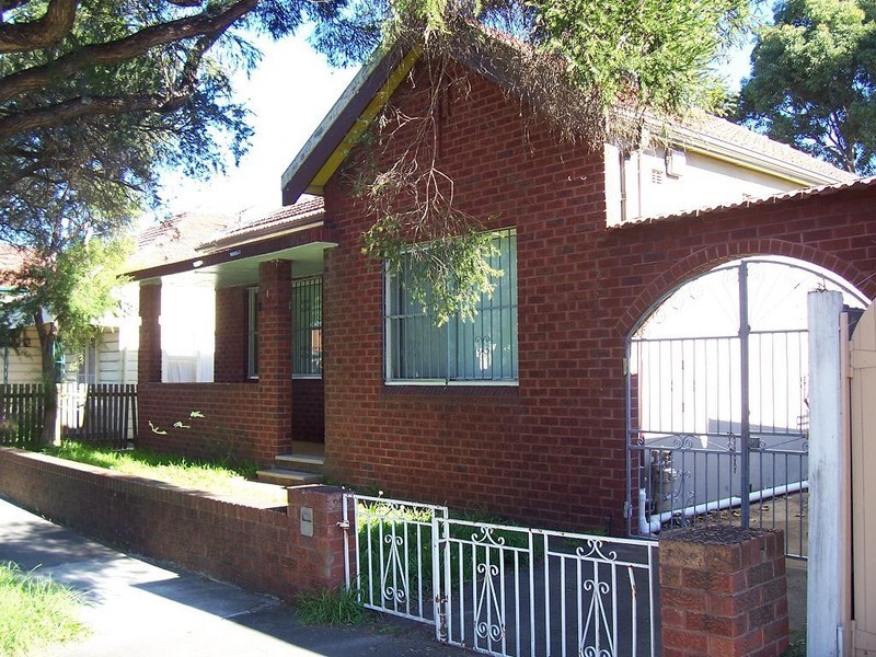 1 MILTON STREET NORTH, Ashfield NSW 2131
