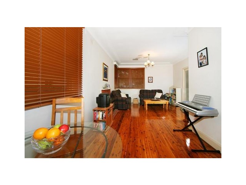 11 FITZGERALD CRESCENT, Strathfield NSW 2135