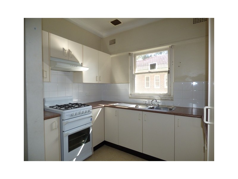 4 ISMAY AVENUE, Homebush NSW 2140