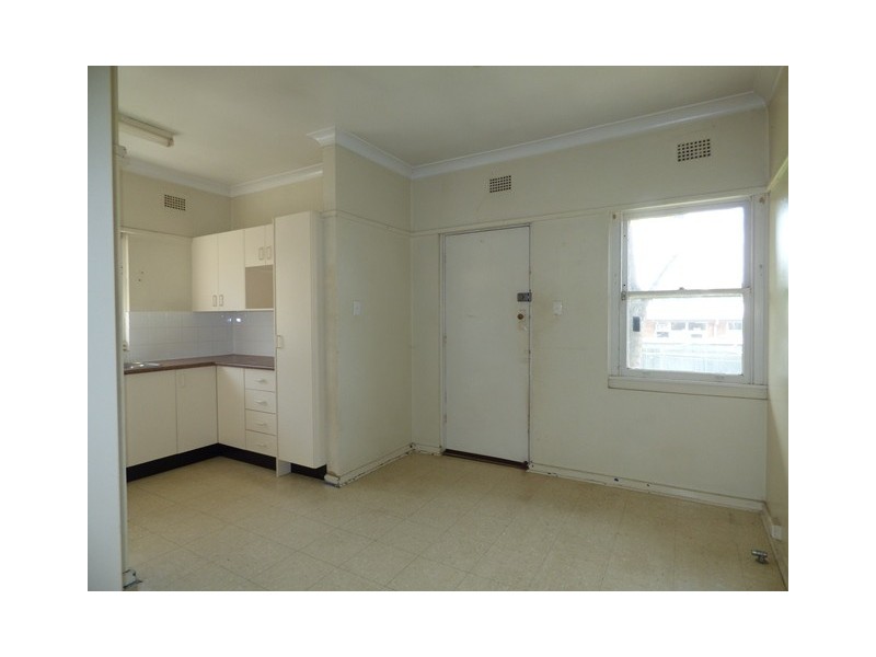 4 ISMAY AVENUE, Homebush NSW 2140