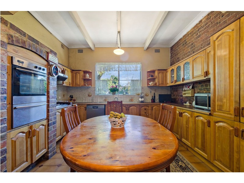 94-96 BURLINGTON ROAD, Homebush NSW 2140