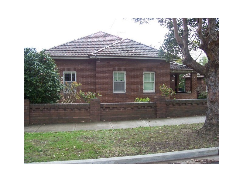 37 BERESFORD ROAD, Strathfield NSW 2135