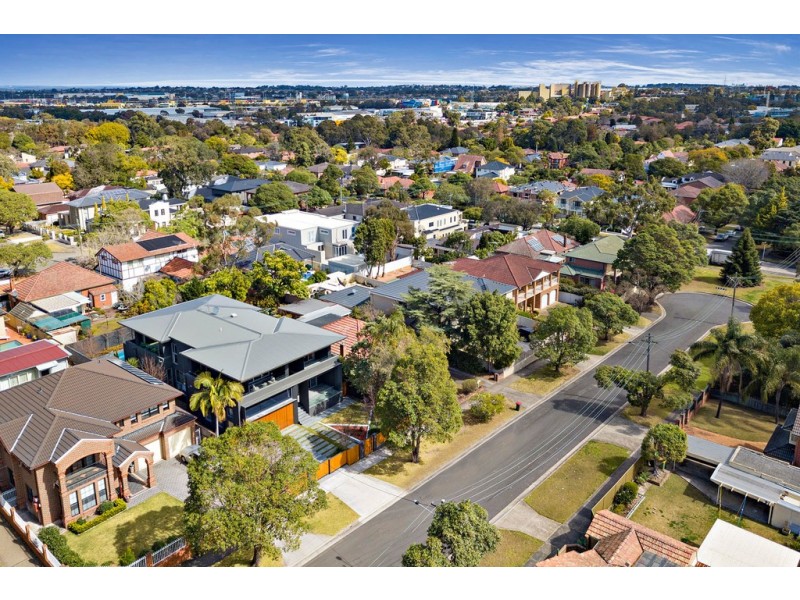 4 WEST STREET, Strathfield NSW 2135